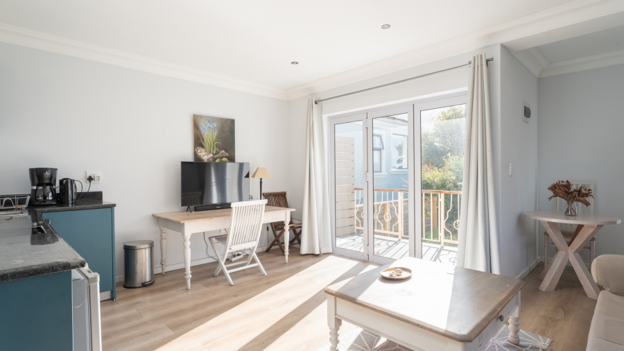 4 Bedroom Property for Sale in Claremont Upper Western Cape